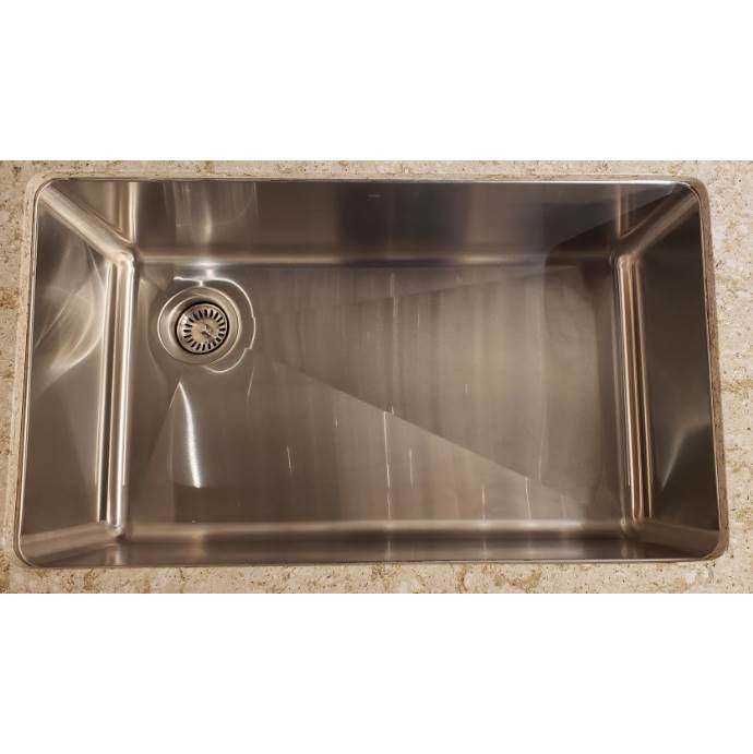SplashWorks Specials Julien Classic 30' X 17' X 10' Undermount Sink, Single Bowl, Custom LH Drain Location